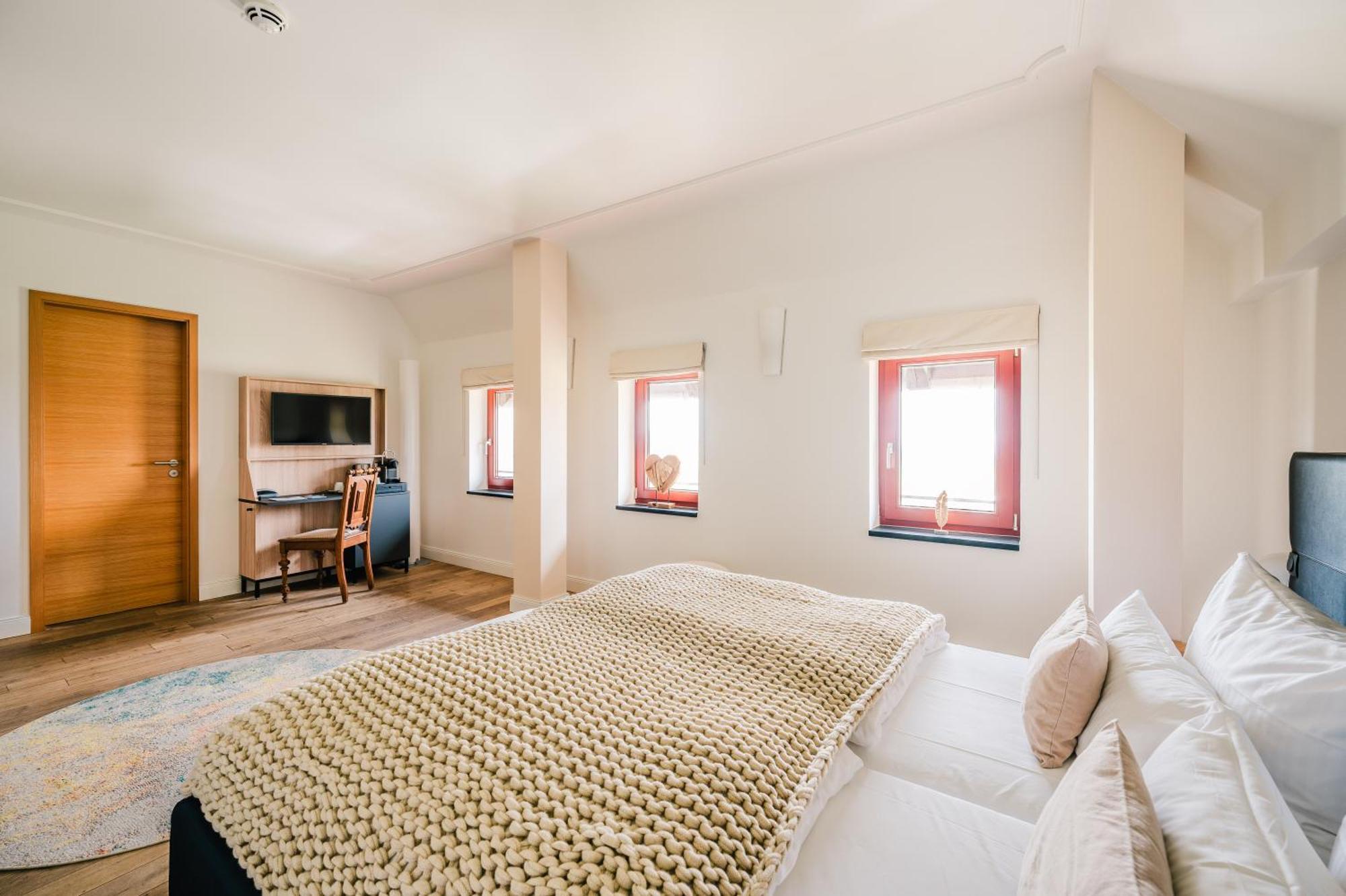 Romantik Hotel Schloss Ranzow Lohme Eksteriør billede